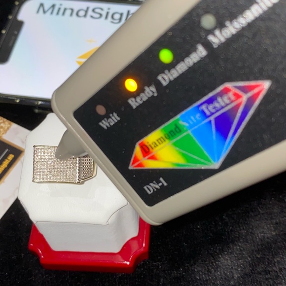 Real diamond men pinky ring not CZ not moissanite best gift size 7 huge sale WOW - Picture 3 of 3